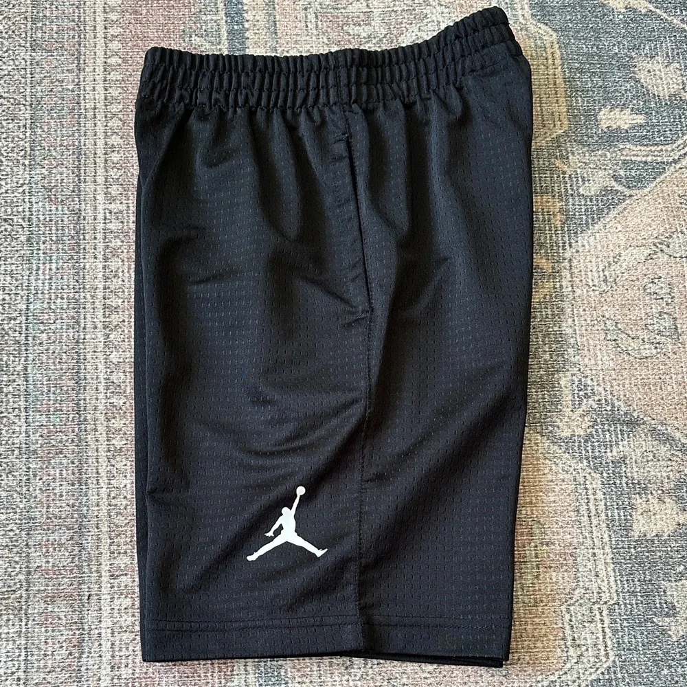 Nike & Jordan Kids Black Athletic Shorts Duo - Picture 4 of 7